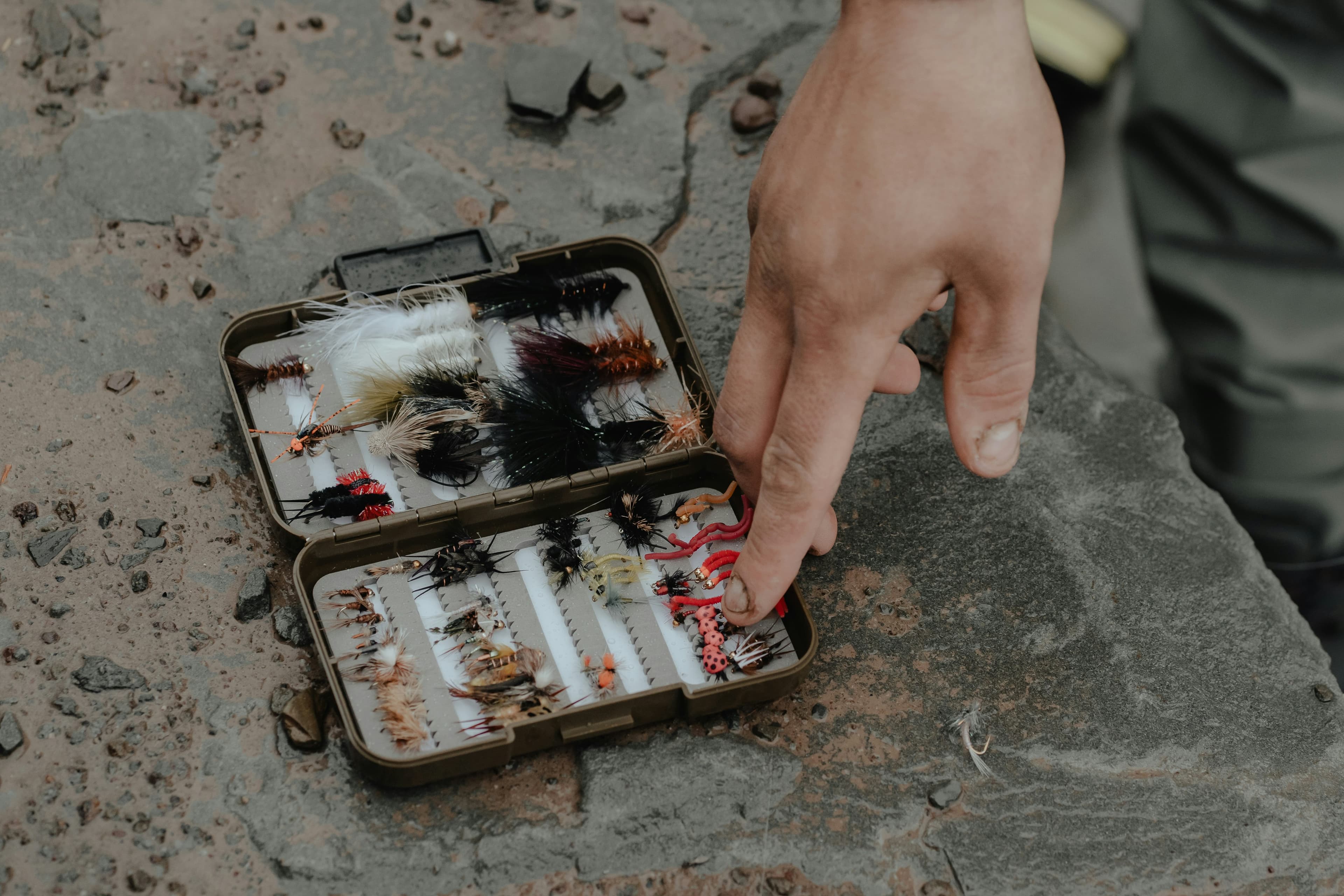 Reservoir fly box