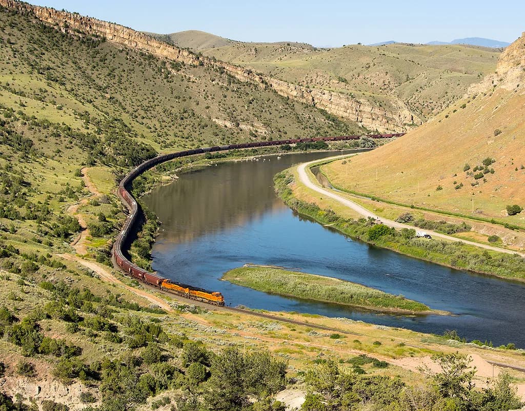Missouri River — BNSF, Missouri, Lombard, Montana, USA, 27.06.2016