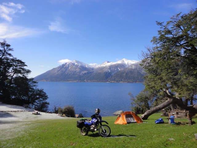 Lago Huechulafquen — Lago Huechulafquen