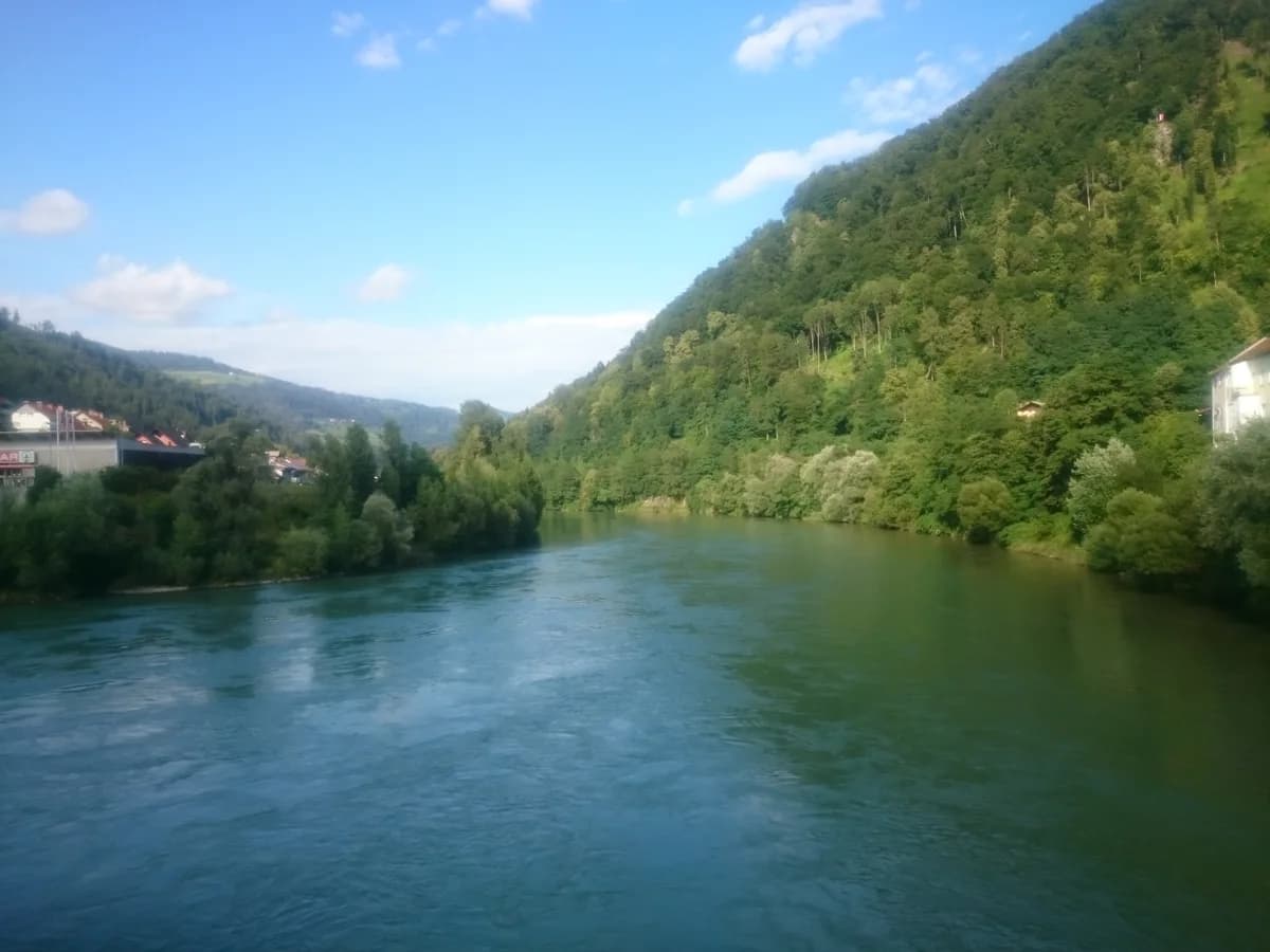 Drava (Koroška reach) — Drava leaving Dravograd