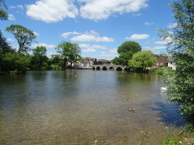 A view of the Hampshire Avon at Fordingbridge in open channel.