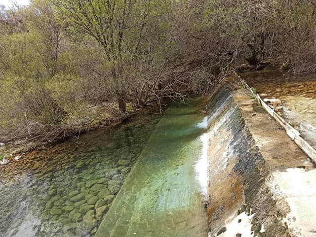 Clear mountain water of the Río Castril near the traditional irrigation channels, Sierra de Castril.
