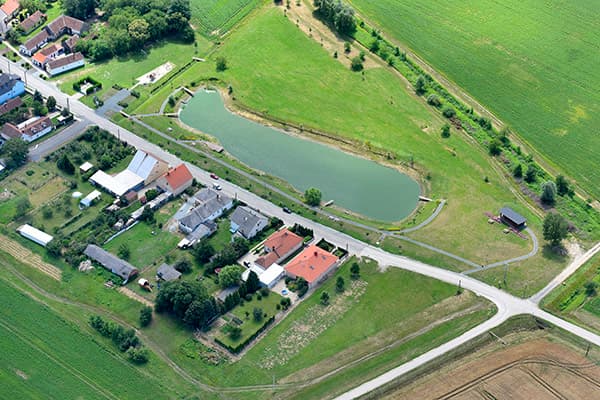 Vaskeresztes, horgásztó légi felvételen