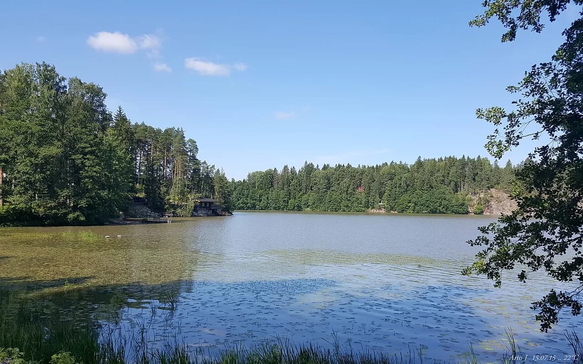 Summer shoreline scenery on Lake Tuusulanjärvi north of Helsinki