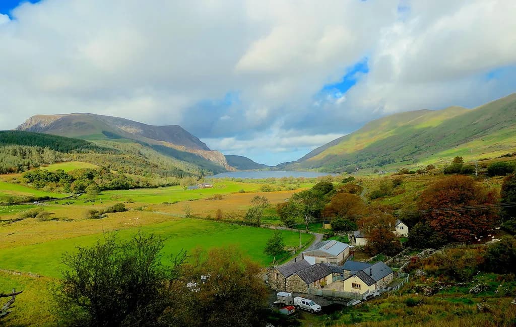 Llyn Cwellyn — WHR1553 121019