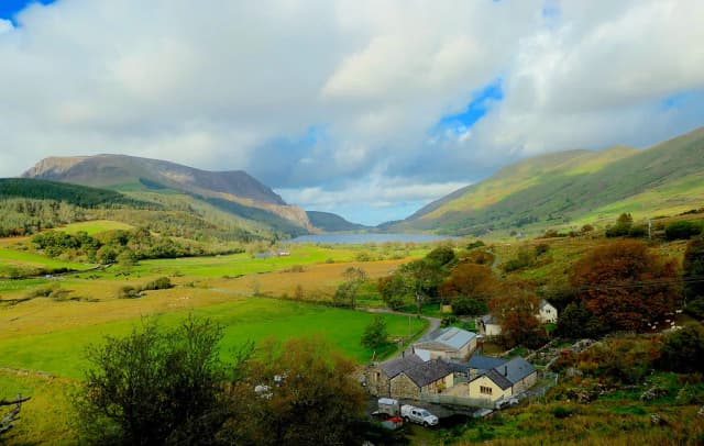 Llyn Cwellyn — WHR1553 121019