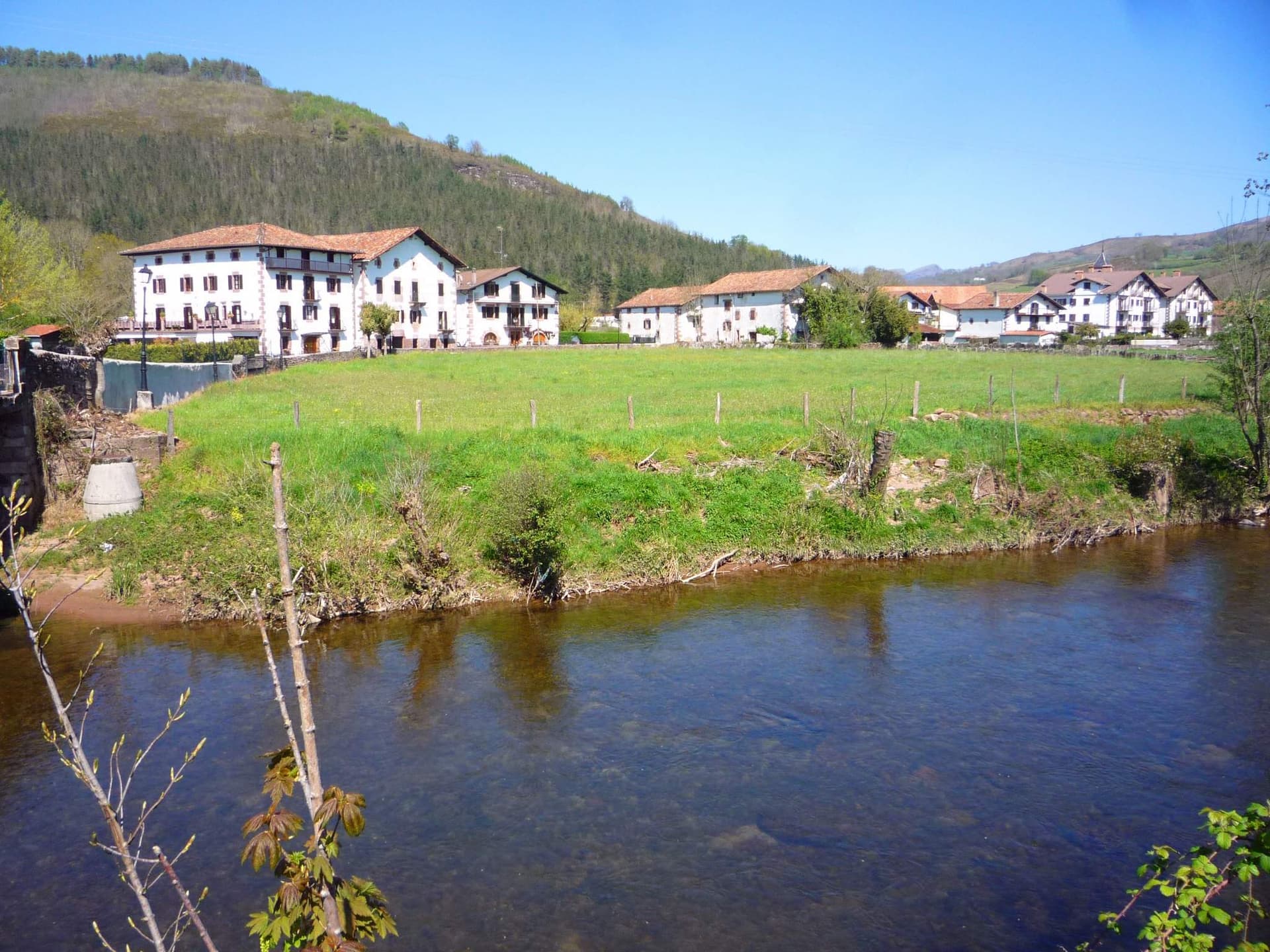 Elizondo (Baztan) - Río Bidasoa 01