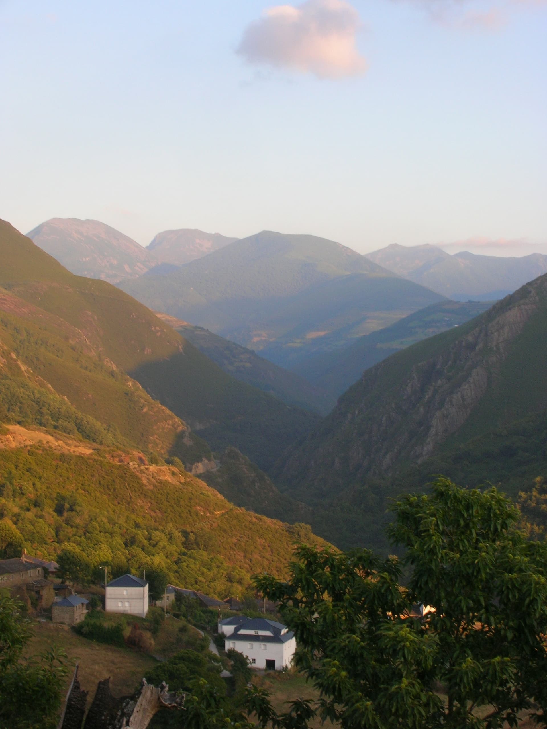 Reserva de la Biosfera de Os Ancares Valle del rio Ser