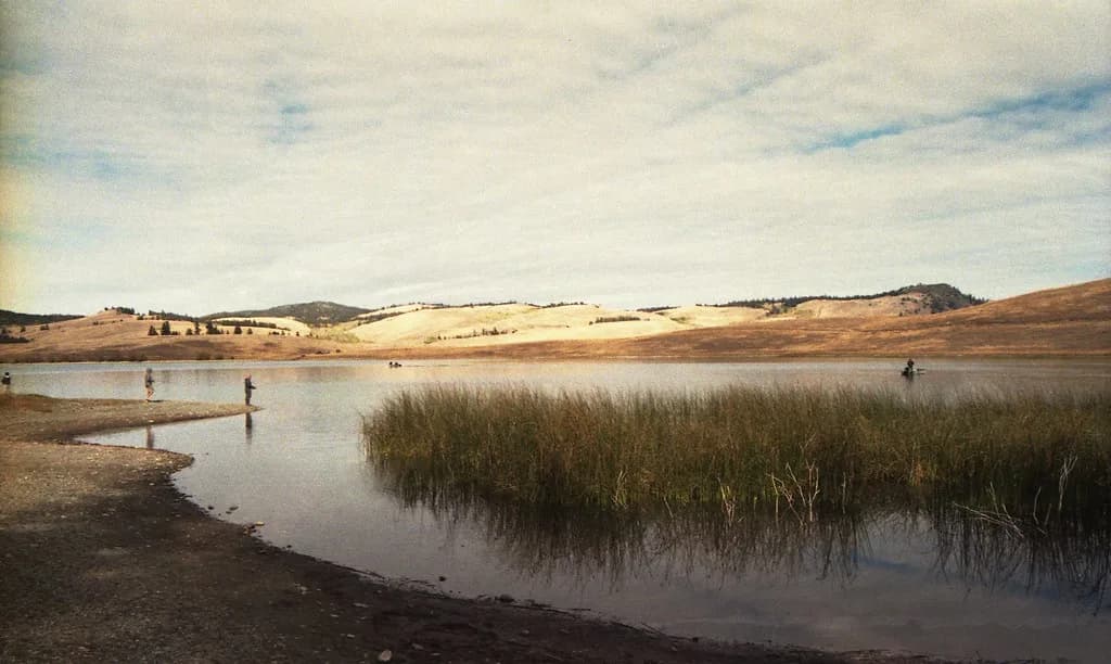 Lundbom Lake — Lundbom Lake, Merritt