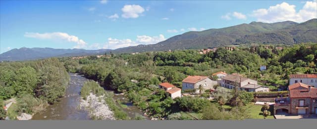 Tech — Le Vallespir et la rivière Le Tech