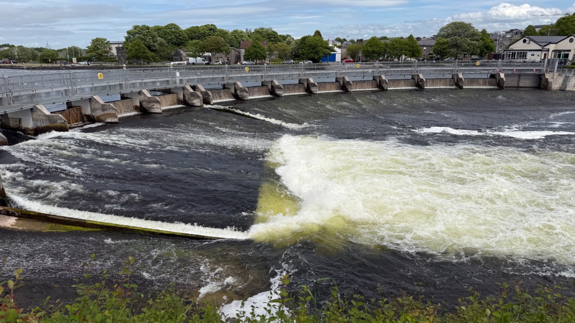 Corrib / Galway Weir fishing venue photo