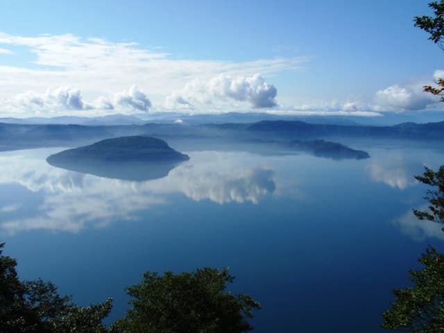 Lake Towada from Ohanabe 2008