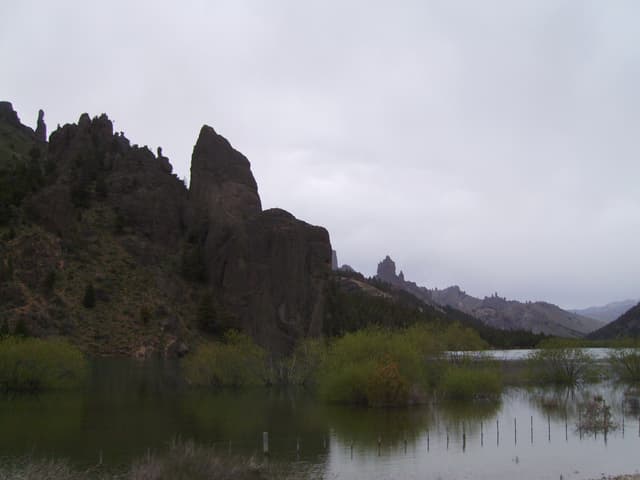 Valle encantado - Río Limay - panoramio