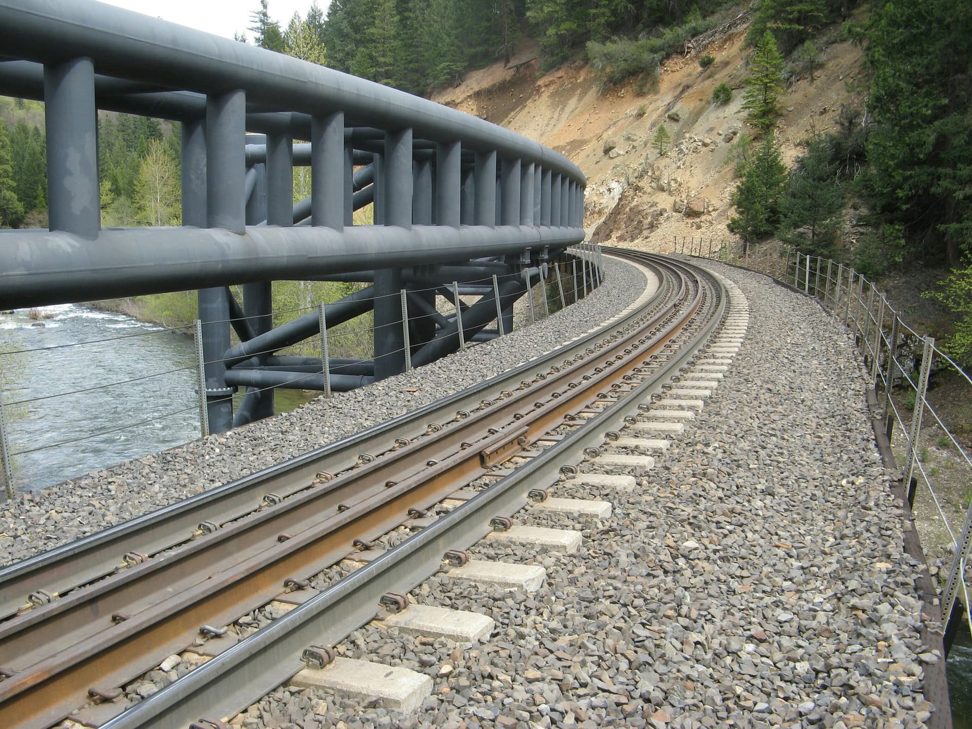 The Cantara Loop railway bridge spanning the Upper Sacramento River canyon, the river below.