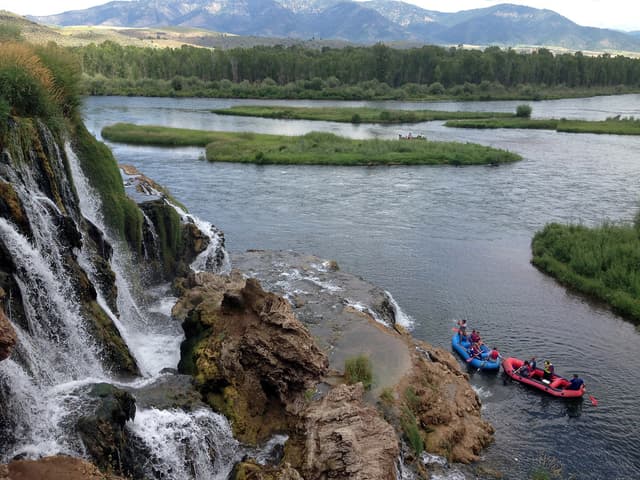 Boating down Idaho's South Fork of the Snake River