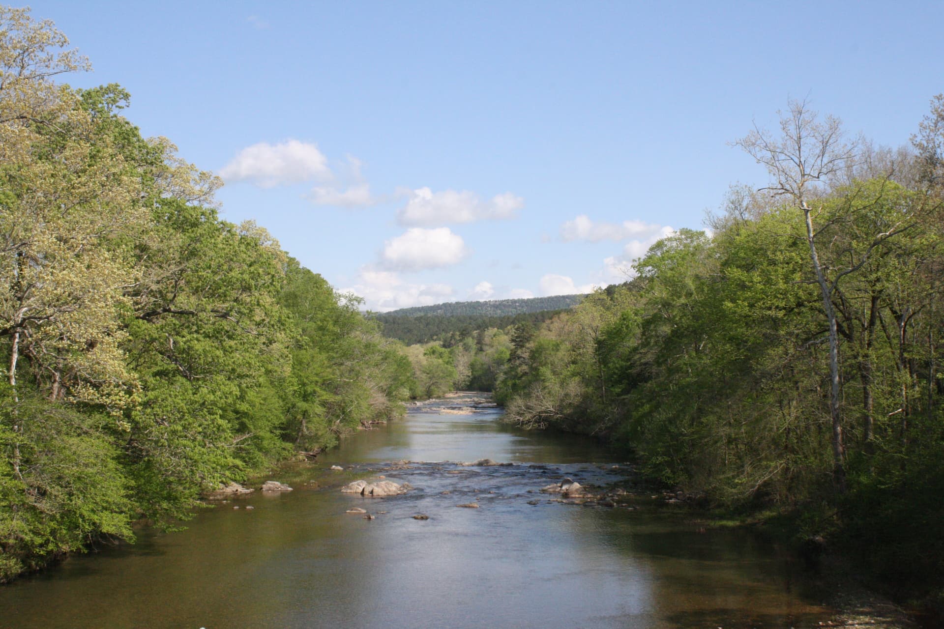 Little Missouri River at AR 84 002