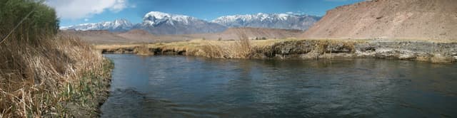 Owens river - panoramio - nick thornton